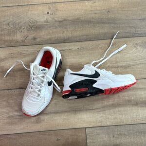 Nike Air Max White and Black Sneakers